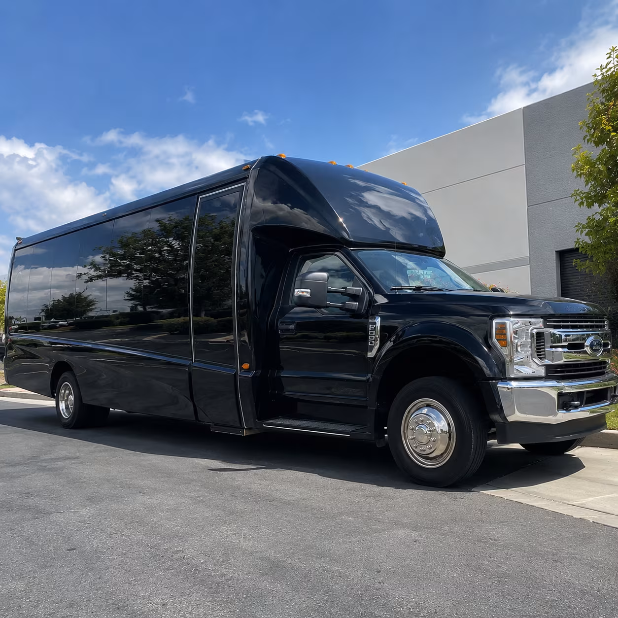 minibuses for el cajon vineyard and winery wedding weekends